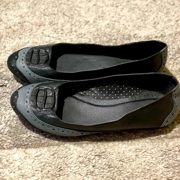 NWOT Urban Outfitters Oxford Ballet Flats size 8 - Picture 2 of 5